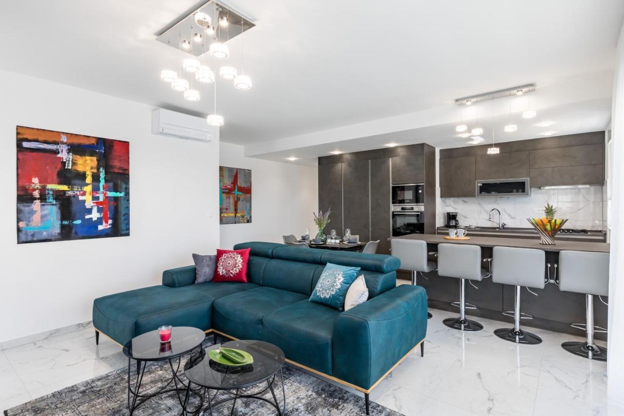 Elysian Zen Luxury Apartment - Two Bedroom Apartment With Terrace And Sea View 斯普利特 外观 照片